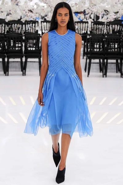 Look 59